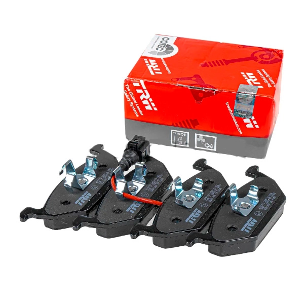 TRW GDB1386 GOLF 4 BORA ÖN FREN BALATASI 